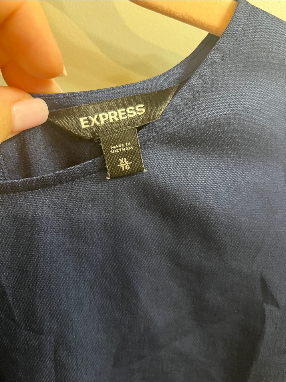 Express Navy Puff-Sleeve Blouse - Picture 2 of 15